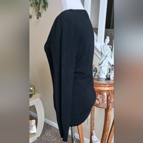 INC International Concepts Sweater with Faux Fur Collar. L Black NWOT - Picture 5 of 16